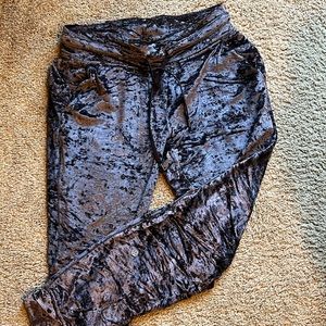 Velvet lululemon joggers